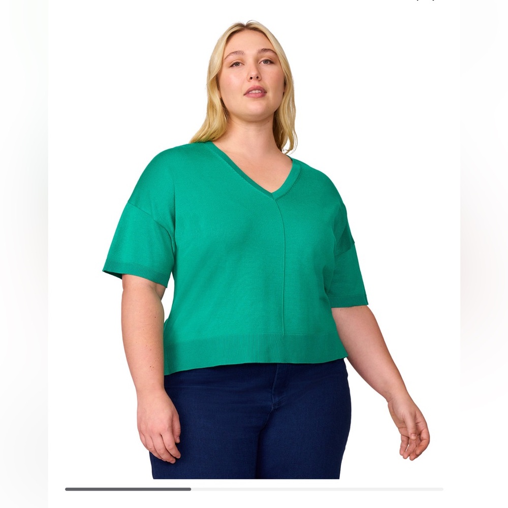 New! Melissa Paige Plus Size Seamed V-Neck Sweater Gorgeous Vibrant Green